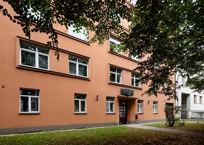 Embassy Center With Parking * Riga