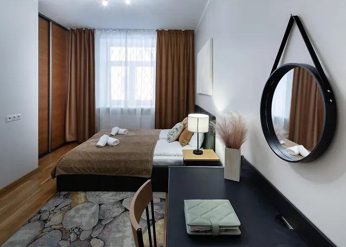 Embassy Center With Parking Dzīvoklis Riga