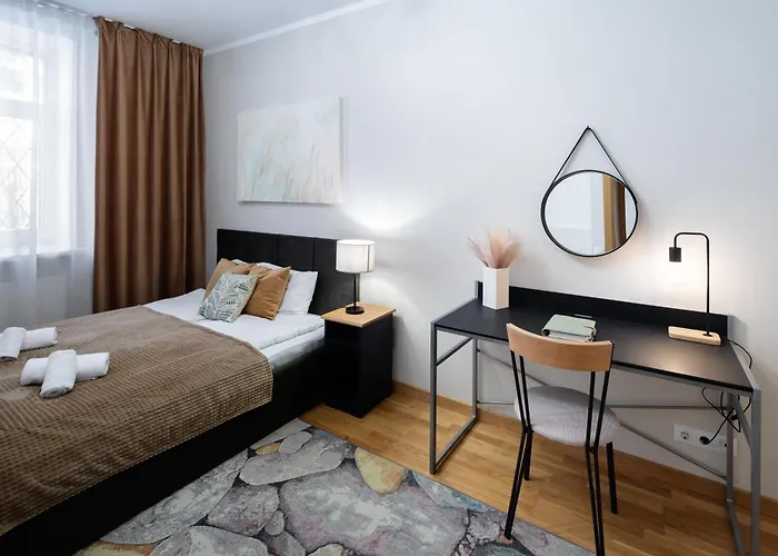 Dzīvoklis Embassy Center With Parking *