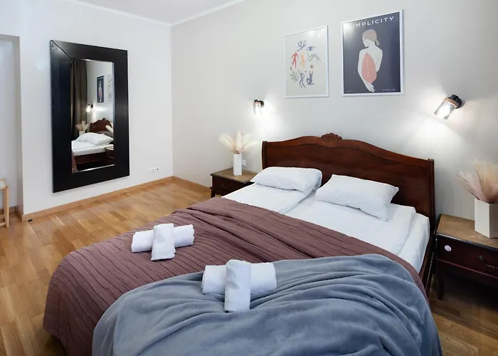 Dzīvoklis Embassy Center With Parking