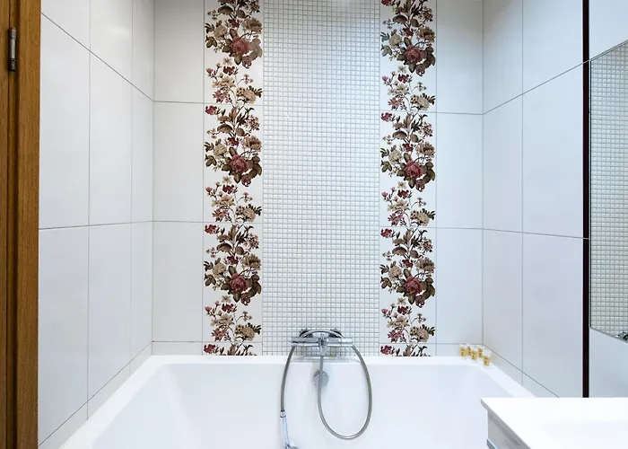 Embassy Center With Parking Апартаменты