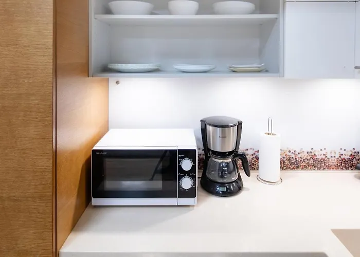 Embassy Center With Parking Апартаменты *