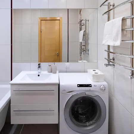 Embassy Center With Parking